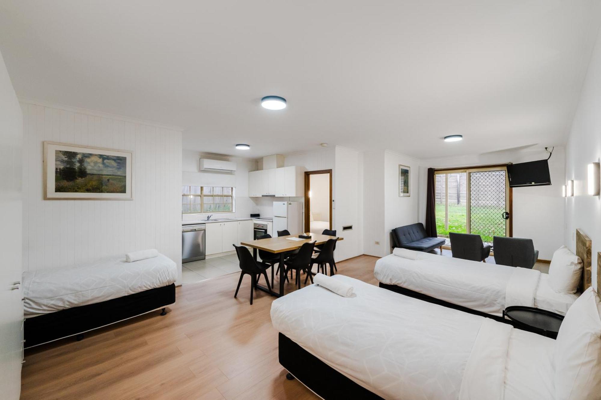 Yarra Valley Motel Лілідейл Екстер'єр фото